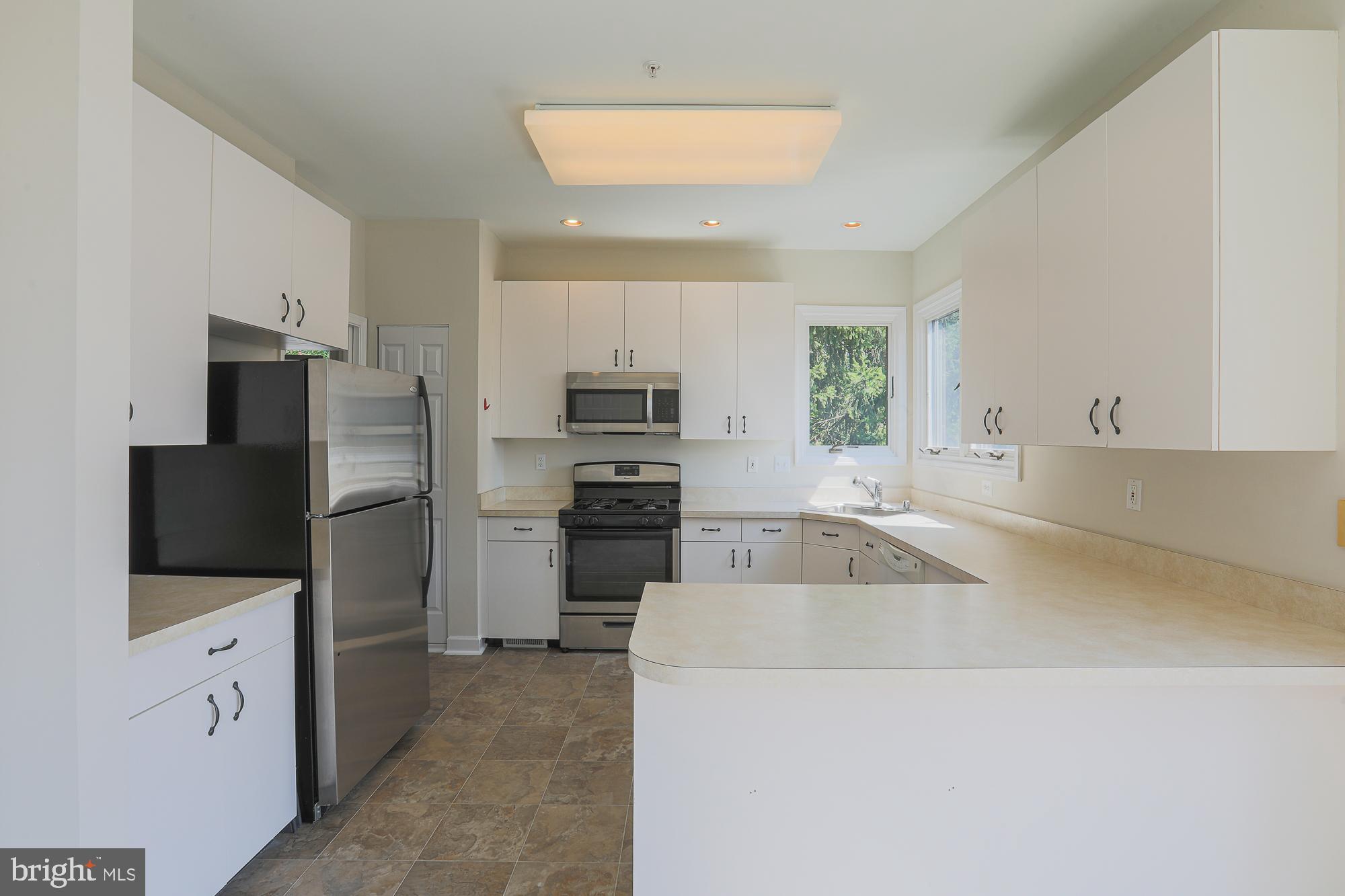 100 Lancefield Road Baltimore, MD 21209 - Photo 13 of 28 Gallery Image 13