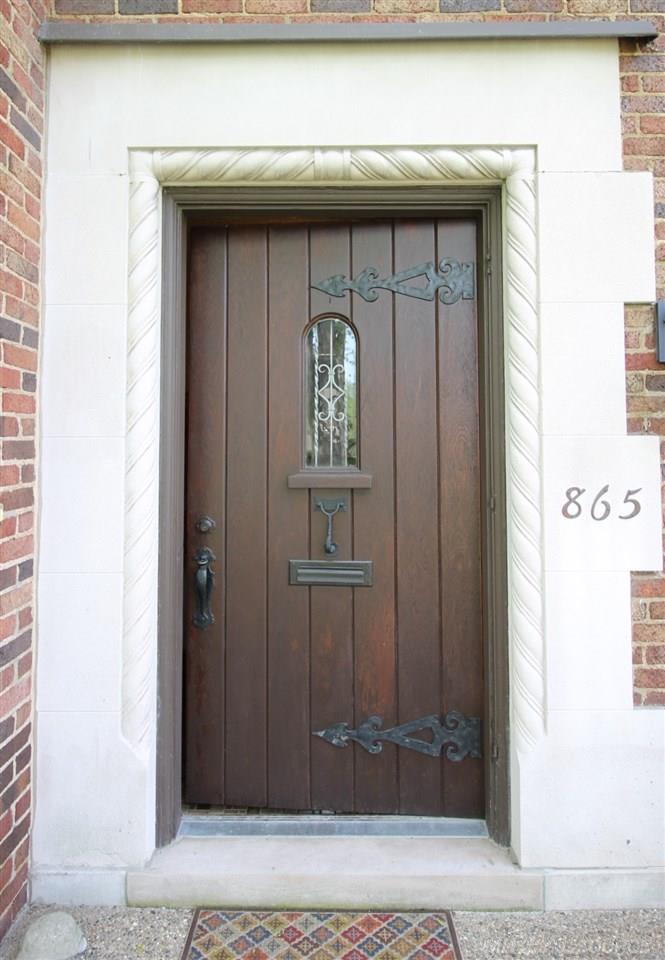 865 Trombley Road Grosse Pointe, MI 48230 - Photo 3 of 99 31348226-2.JPG