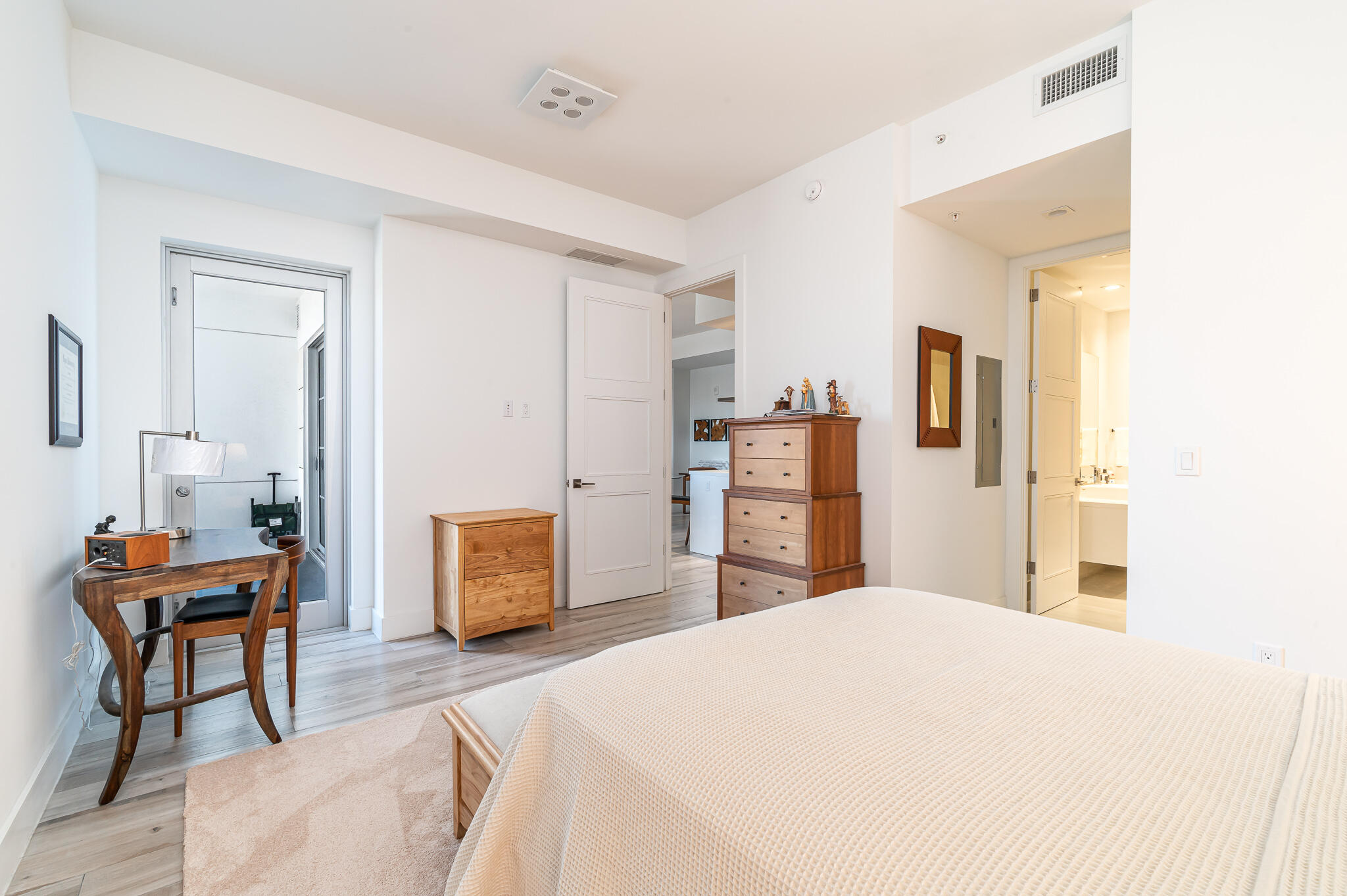 155 East Boca Raton Road, Unit 908 Boca Raton, FL 33432 - Photo 10 of 39 photo-4