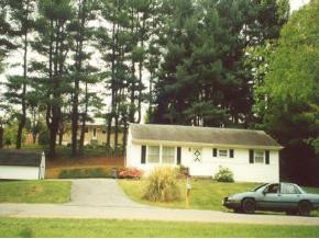 107 Hickory Road Bristol, TN 37620 - Photo 1 of 6 Photo 1