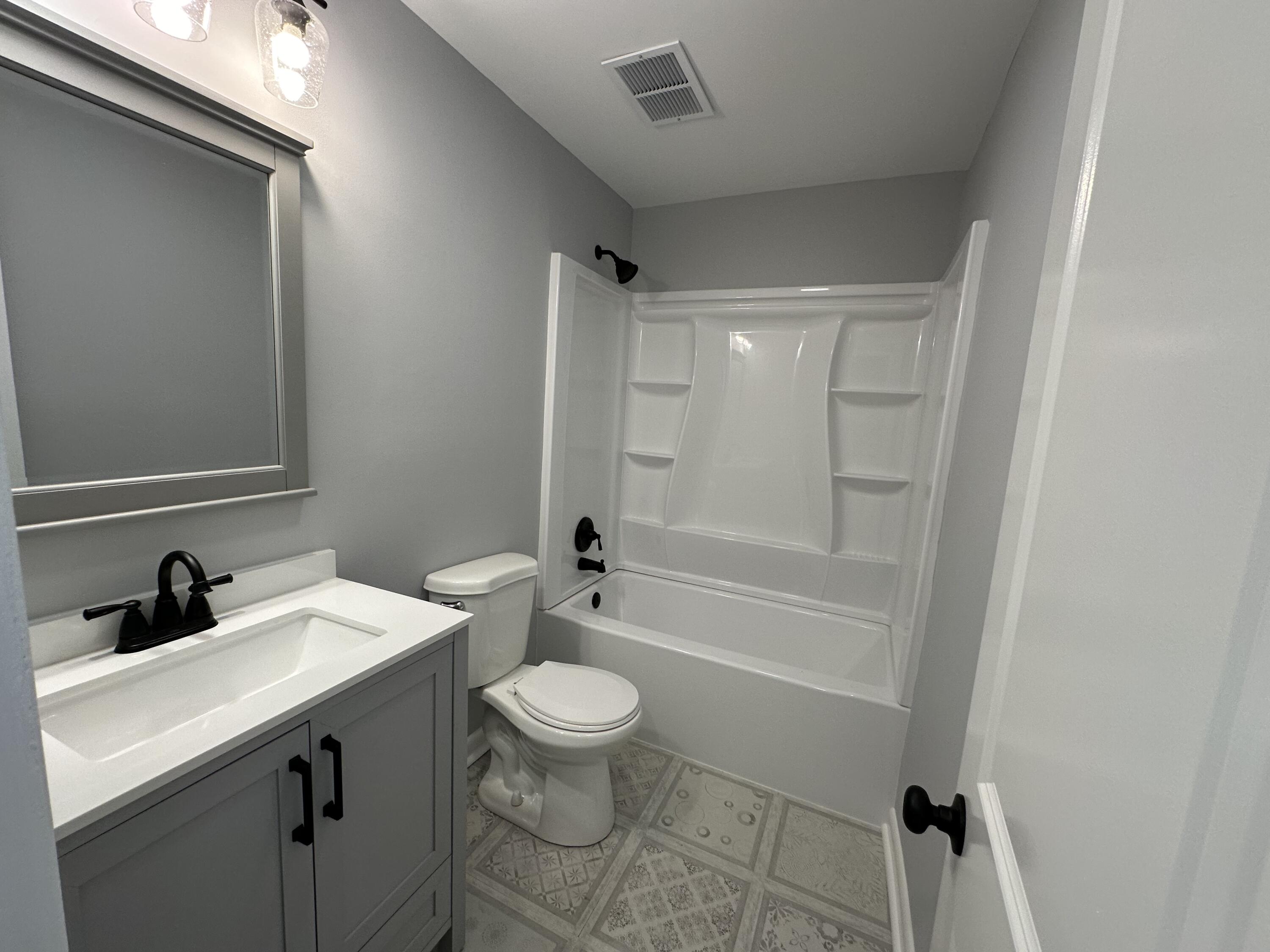 421 Redding Road, Unit 80 Lexington, KY 40517 - Photo 20 of 27 IMG_1306