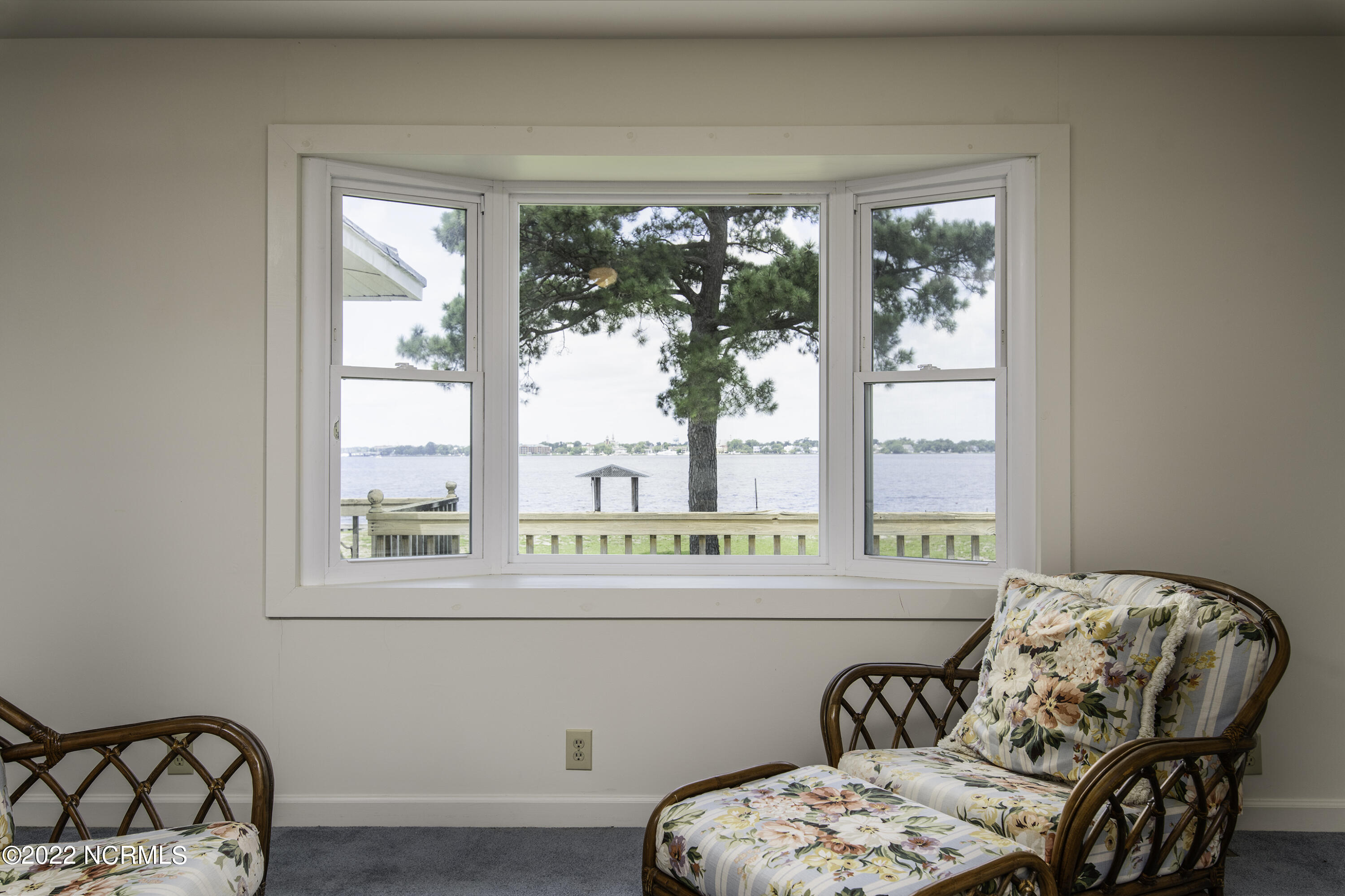 435 Riverside Drive New Bern, NC 28560 - Photo 15 of 76 River View