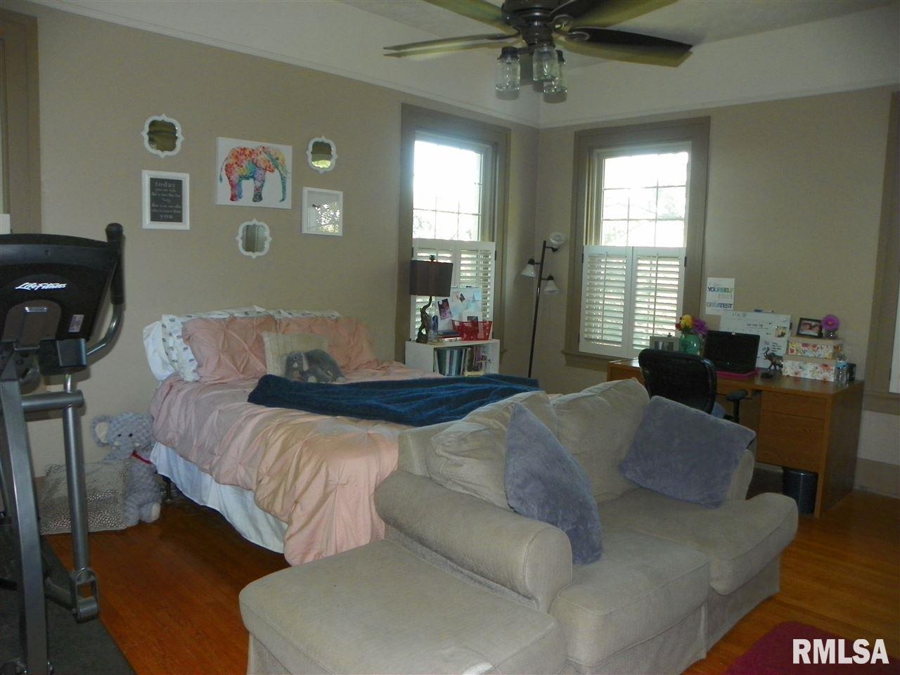 2360 Mound Road Jacksonville, IL 62650 - Photo 31 of 36