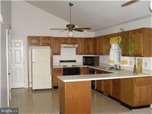139 Tapeworm Road New Bloomfield, PA 17068 - Photo 3 of 10 Gallery Image 3