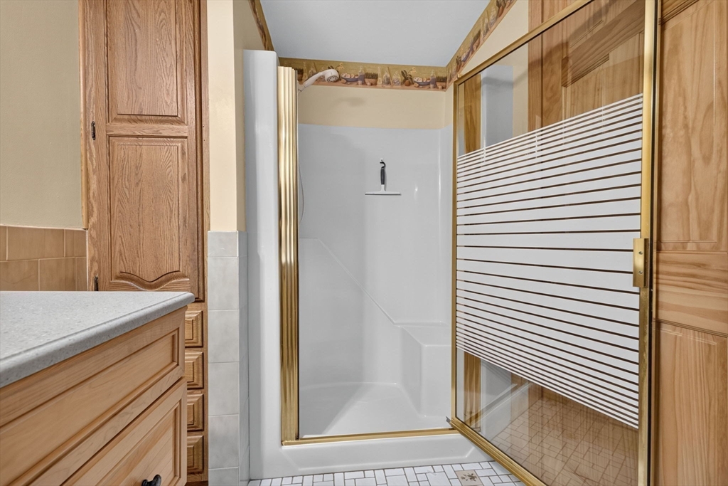 168 Groton Road Westford, MA 01886 - Photo 24 of 42