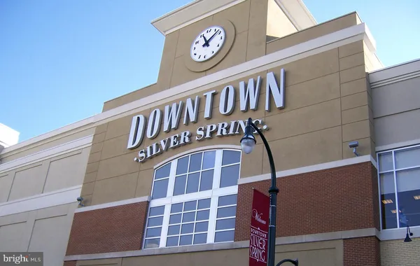 $159,900 | 1900 Lyttonsville Road, Unit 718, Silver Spring, MD 20910