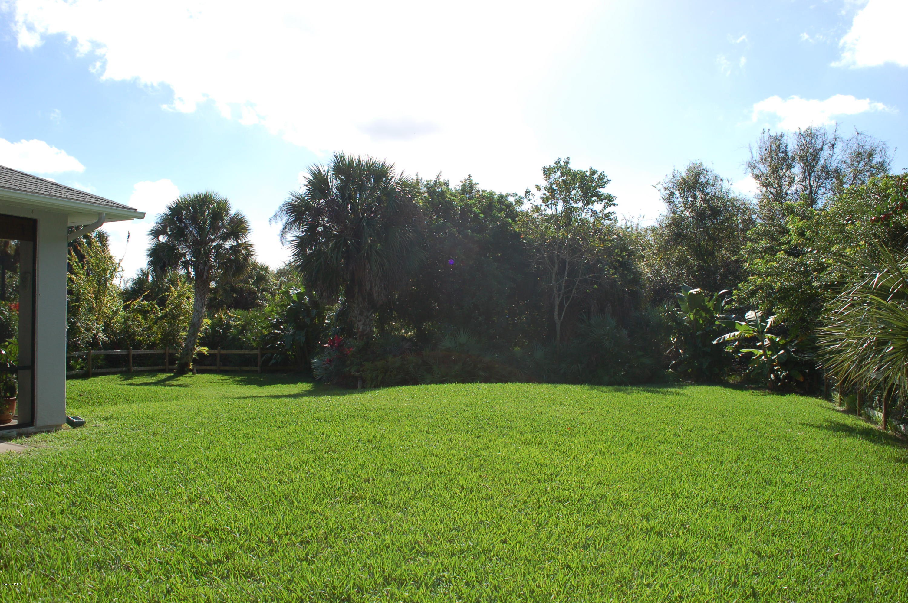 3987 Sparrow Hawk Road Melbourne, FL 32934 - Photo 19 of 21 Private Backyard II