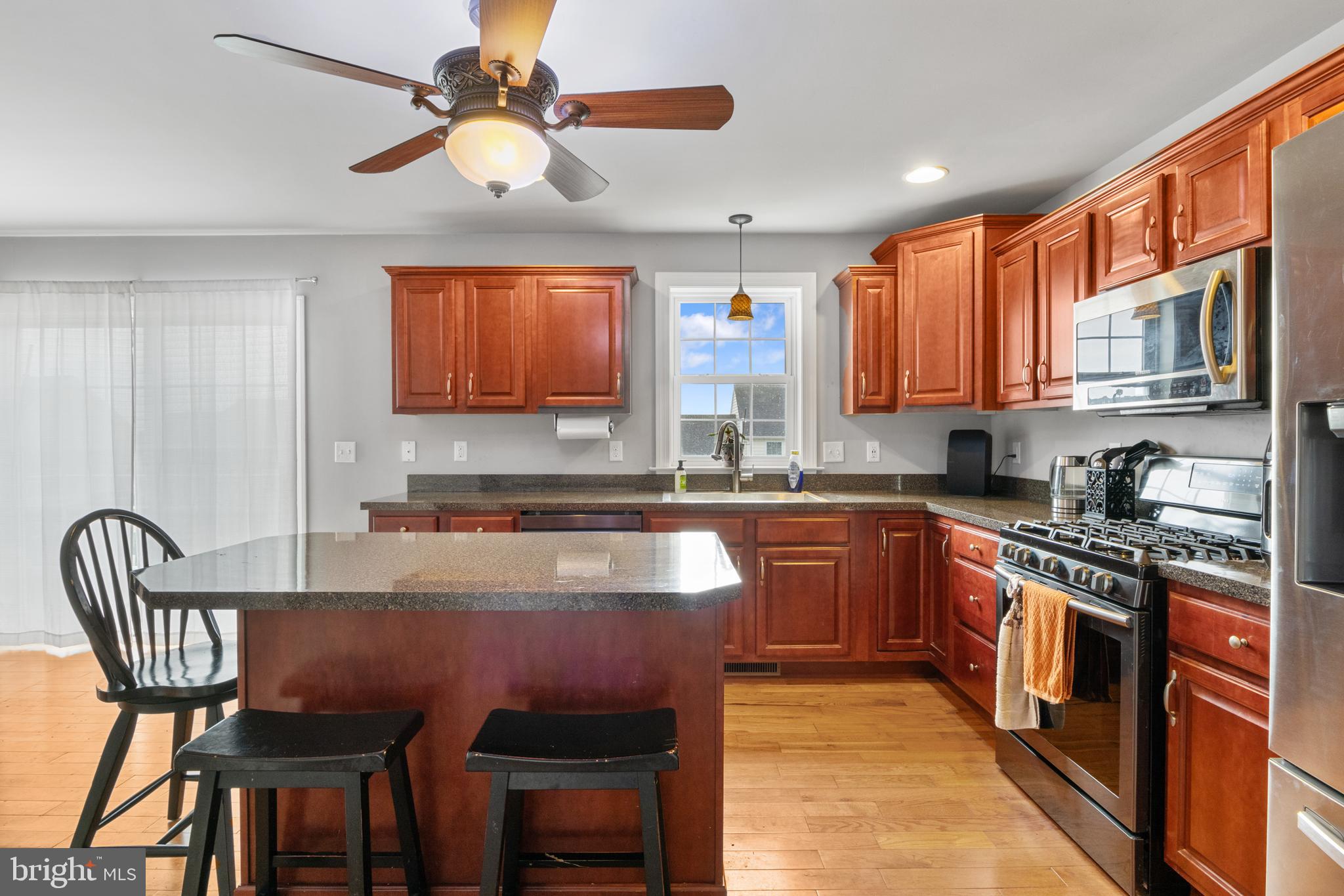 5475 Board Road Mount Wolf, PA 17347 - Photo 11 of 54 Gallery Image 11