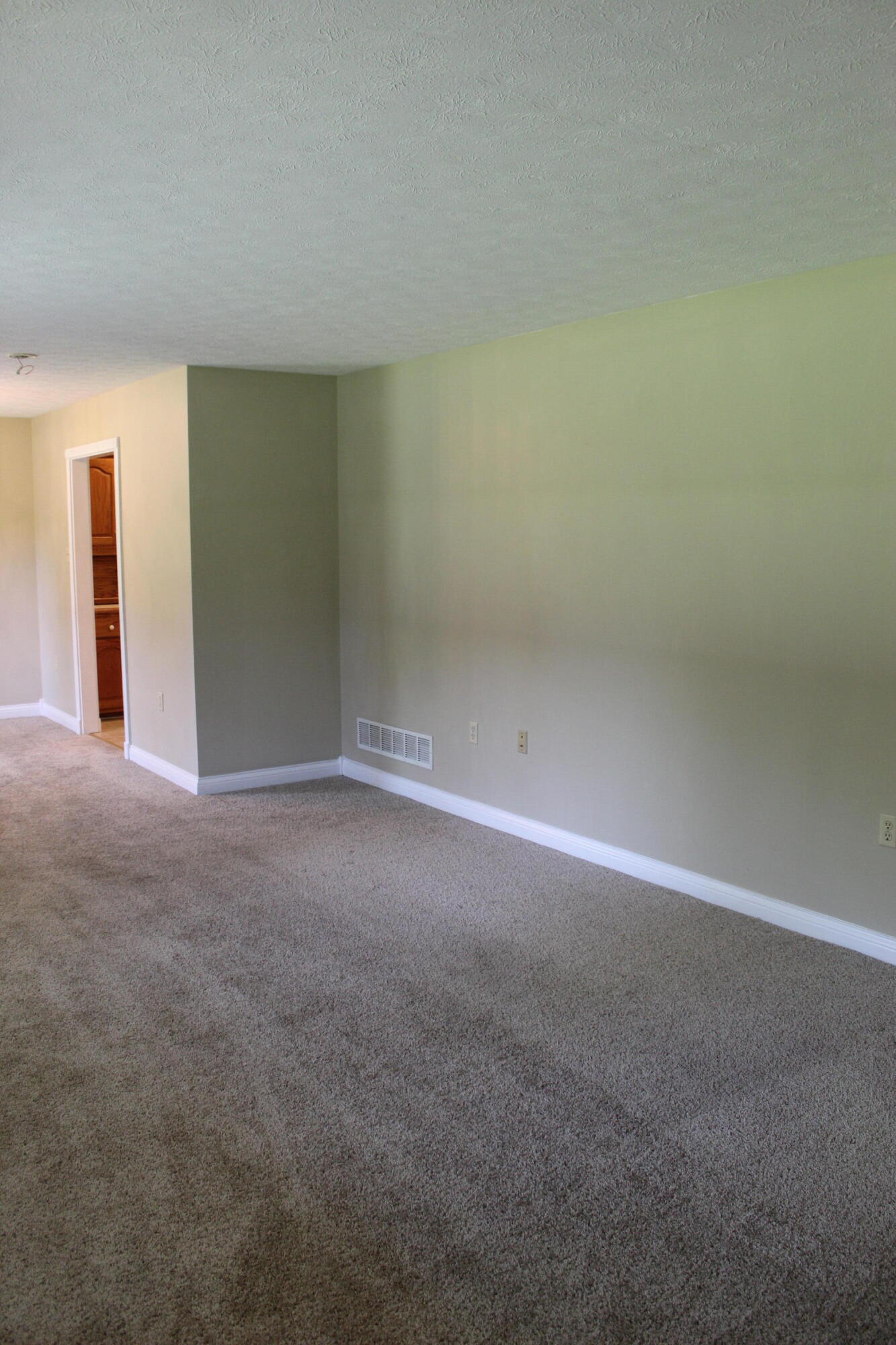 4060 Mitchellsburg Road Danville, KY 40422 - Photo 15 of 57 IMG_2764