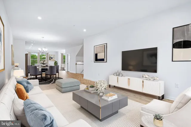 $649,990 | 7 Sepia Square, Unit KA, Ashburn, VA 20147