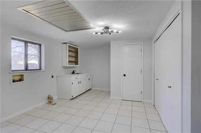 $220,000 | 425 North Idaho Avenue, Columbus, KS 66725