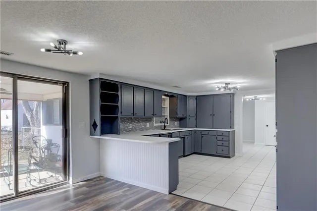 $220,000 | 425 North Idaho Avenue, Columbus, KS 66725