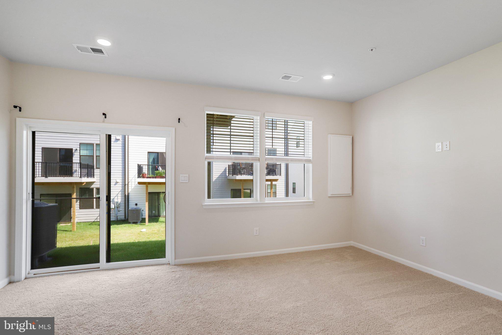385 Ensemble Way Frederick, MD 21701 - Photo 33 of 41