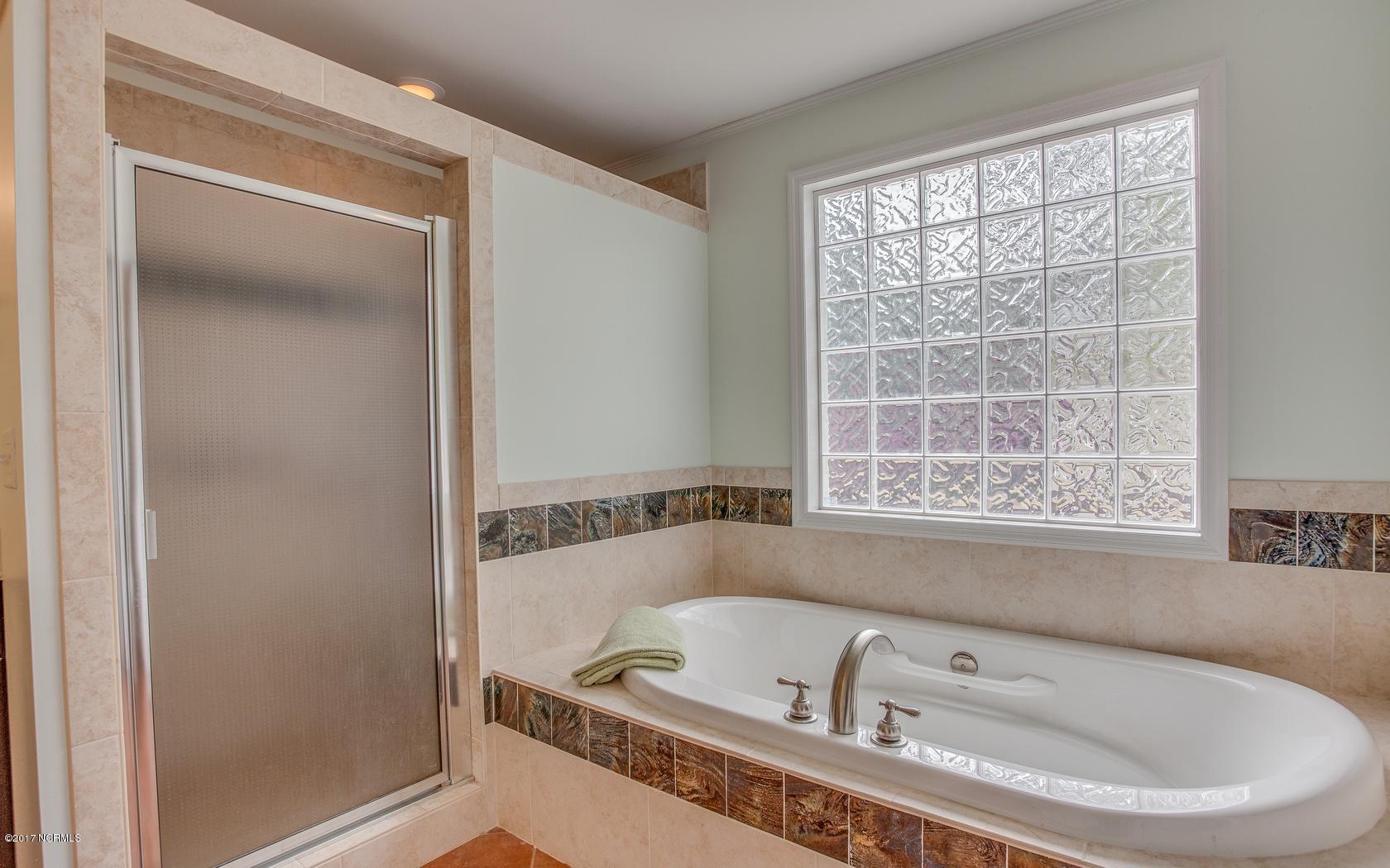 3810 Edgewood Road Wilmington, NC 28403 - Photo 26 of 43 32