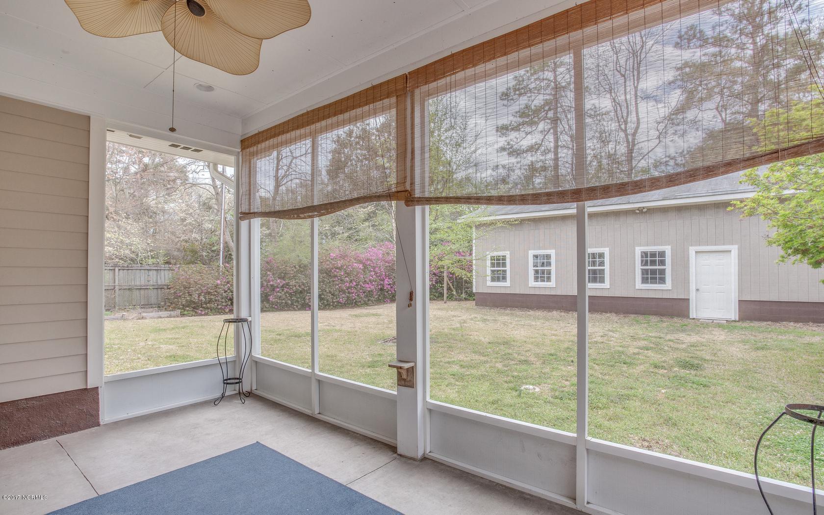 3810 Edgewood Road Wilmington, NC 28403 - Photo 37 of 43 46