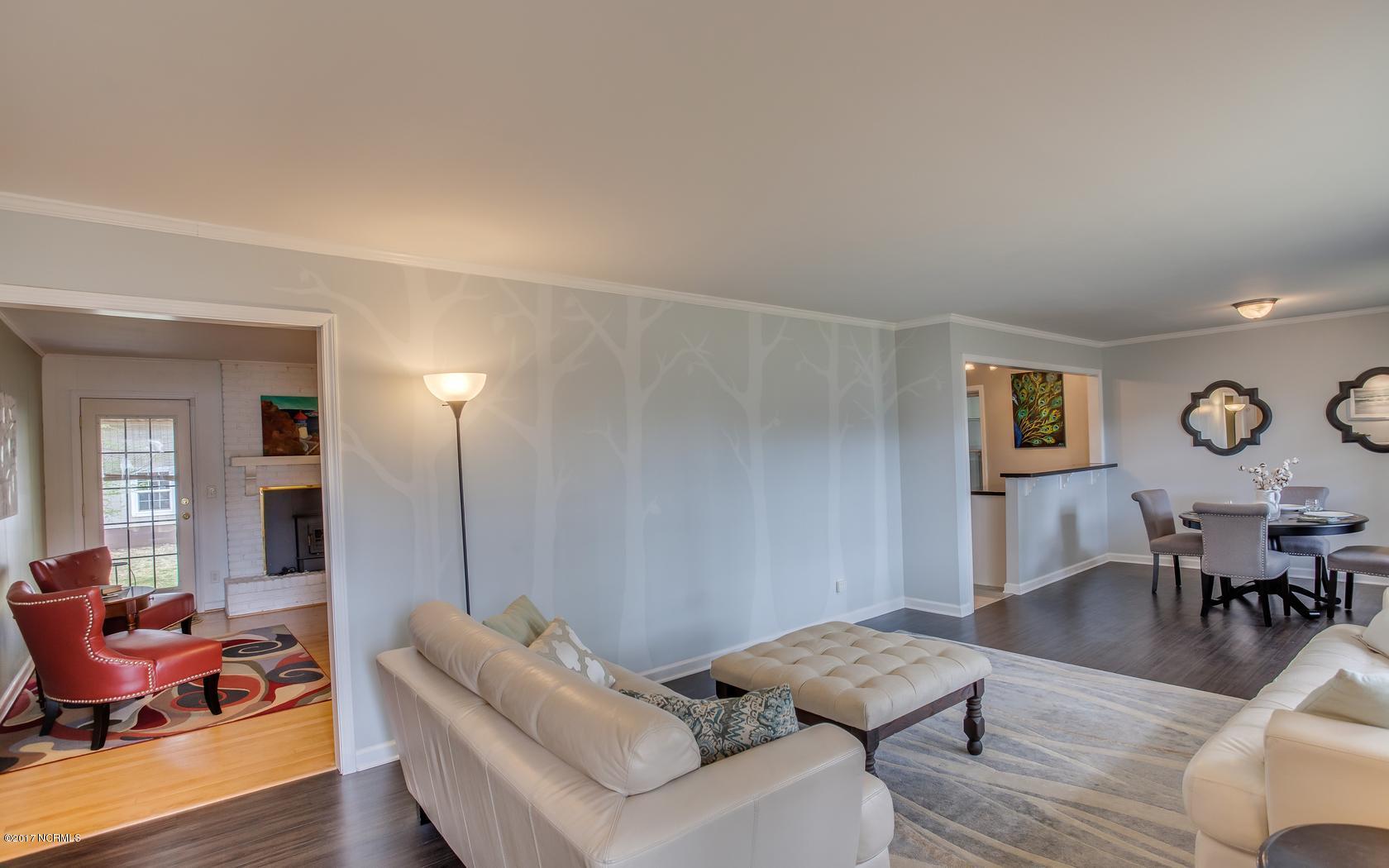 3810 Edgewood Road Wilmington, NC 28403 - Photo 4 of 43 4