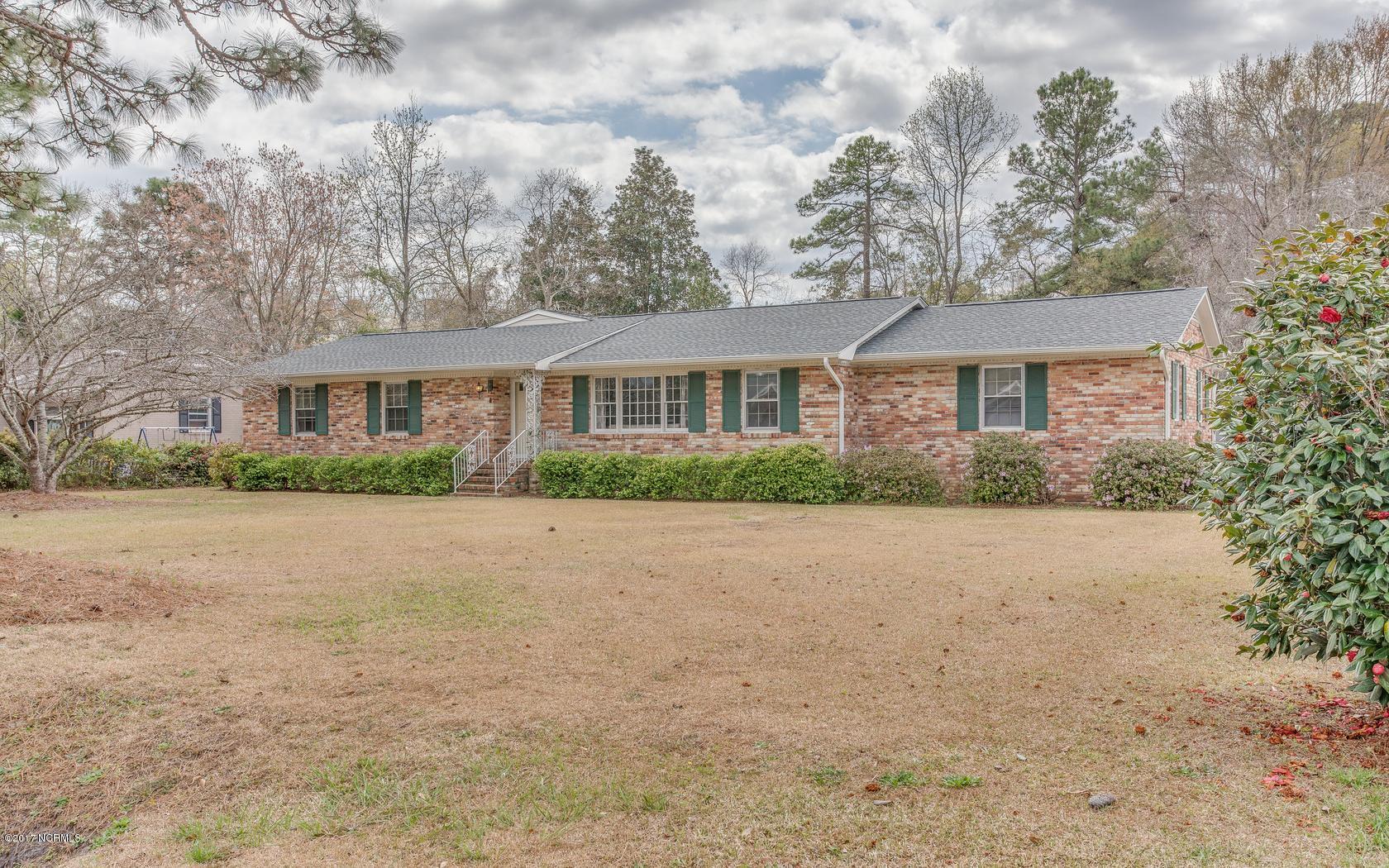 3810 Edgewood Road Wilmington, NC 28403 - Photo 42 of 43 58Front
