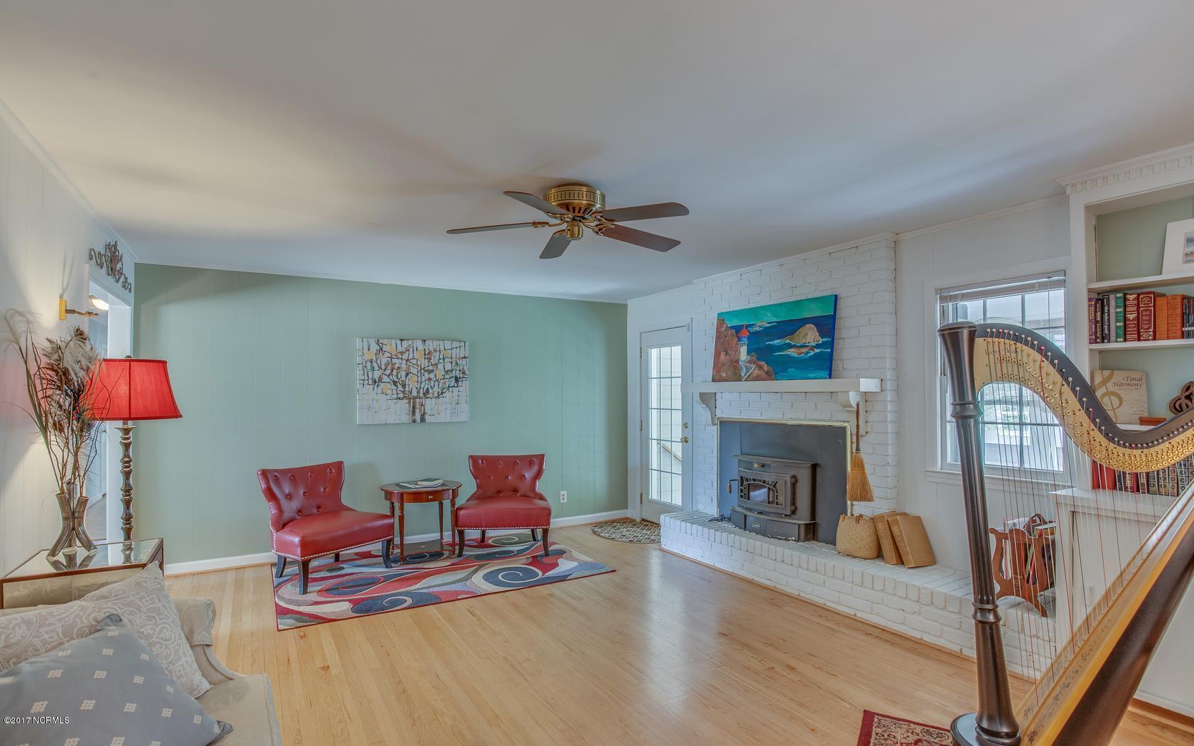 3810 Edgewood Road Wilmington, NC 28403 - Photo 7 of 43 8