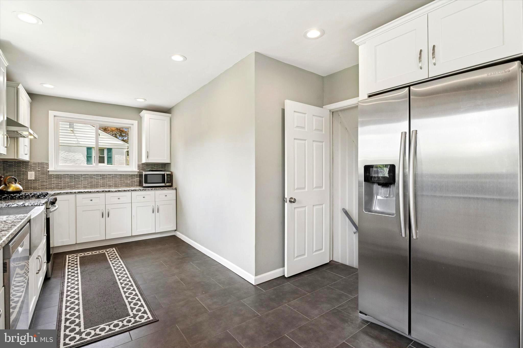 303 Prichard Lane Wallingford, PA 19086 - Photo 10 of 25