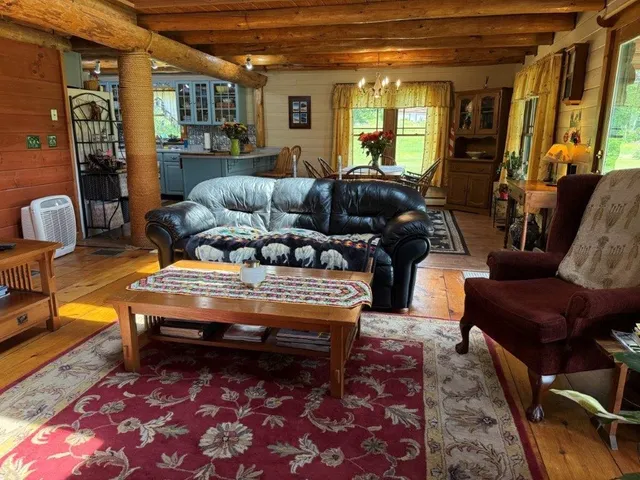 $525,000 | 25 Rogers Way, Canaan, NH 03741