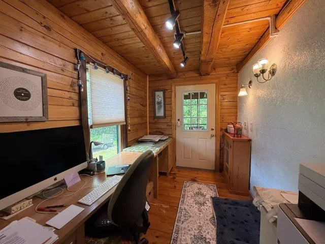 $525,000 | 25 Rogers Way, Canaan, NH 03741