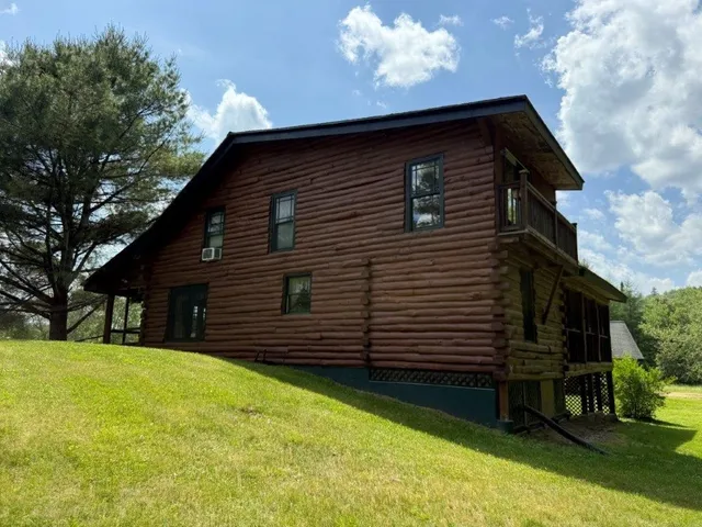 $525,000 | 25 Rogers Way, Canaan, NH 03741
