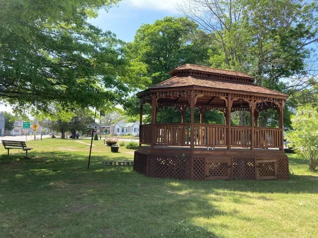 $525,000 | 25 Rogers Way, Canaan, NH 03741