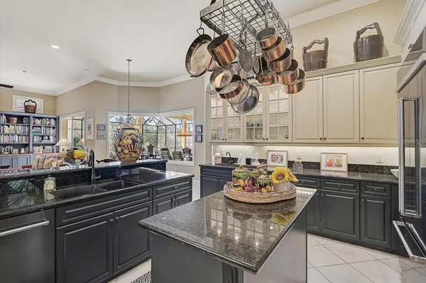 $2,100,000 | 448 East Macewen Drive, Osprey, FL 34229