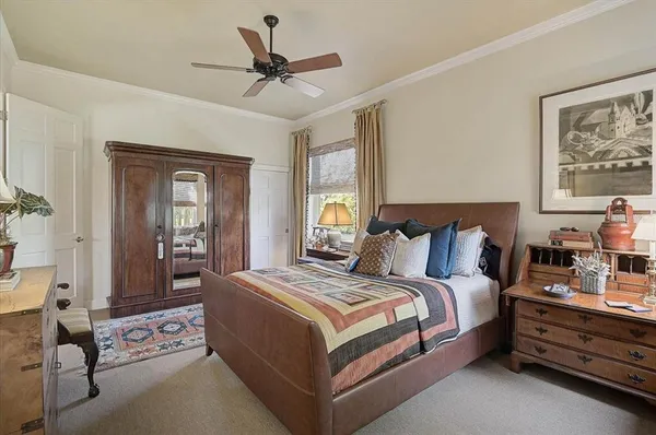 $2,100,000 | 448 East Macewen Drive, Osprey, FL 34229