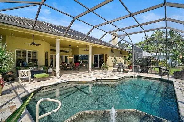 $2,100,000 | 448 East Macewen Drive, Osprey, FL 34229