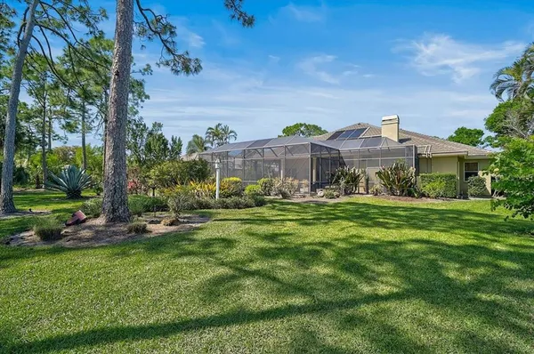 $2,100,000 | 448 East Macewen Drive, Osprey, FL 34229