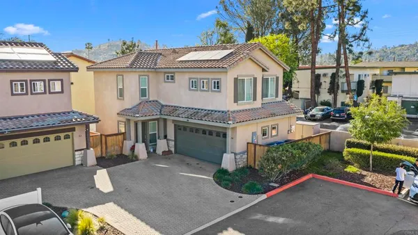 $799,000 | 759 Lincoln Place, El Cajon, CA 92020
