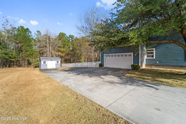$1,995 | 113 Rivendale Drive, Jacksonville, NC 28546