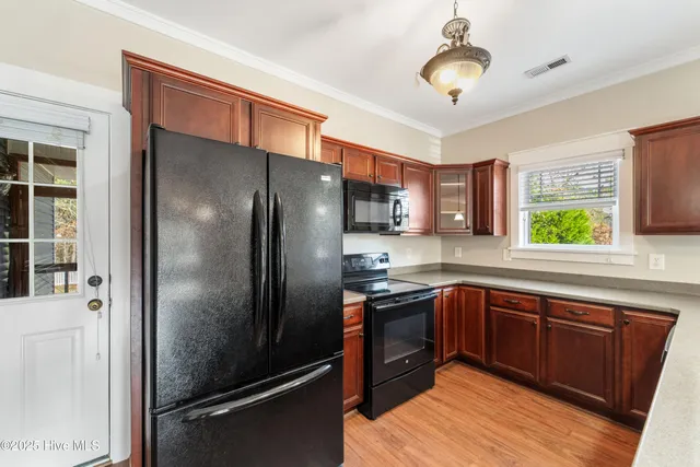 $1,995 | 113 Rivendale Drive, Jacksonville, NC 28546