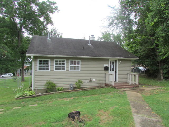 153 Hillside Road Oak Ridge, TN 37830 - Photo 1 of 7 IMG_4513