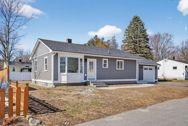 $525,000 | 2 Labonte Avenue East, Saco, ME 04072