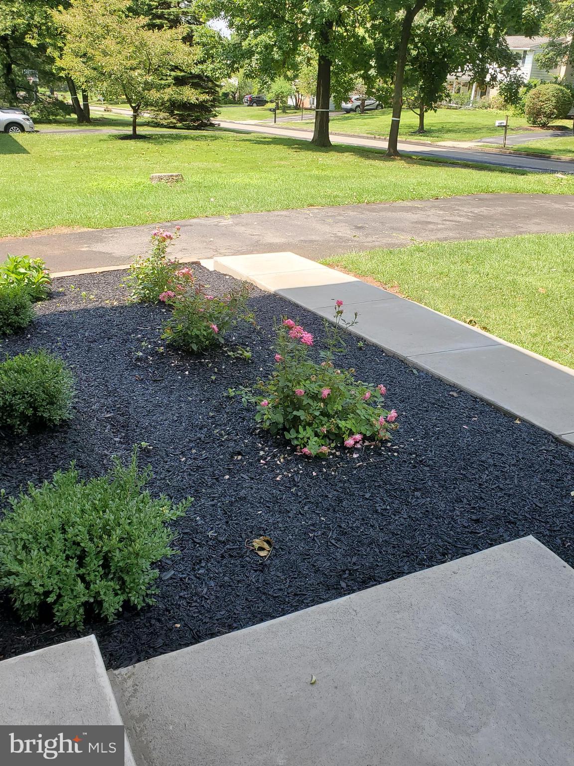 1470 Mauck Road Blue Bell, PA 19422 - Photo 32 of 36 Beautiful Landscaping
