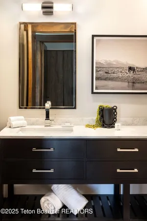 $5,495,000 | 14150 Drake Drive, Jackson, WY 83001