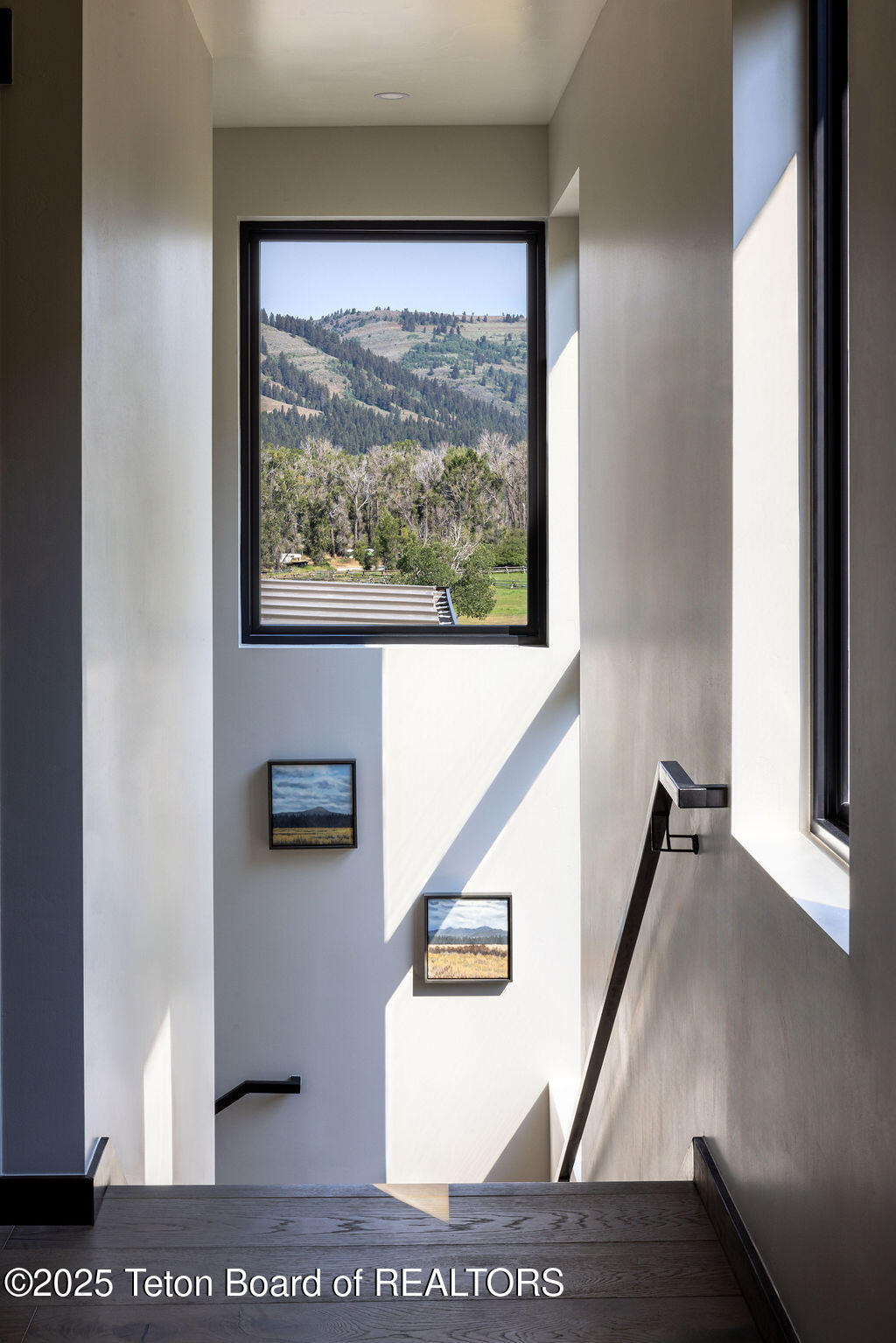 14150 Drake Drive Jackson, WY 83001 - Photo 14 of 29 Stairway