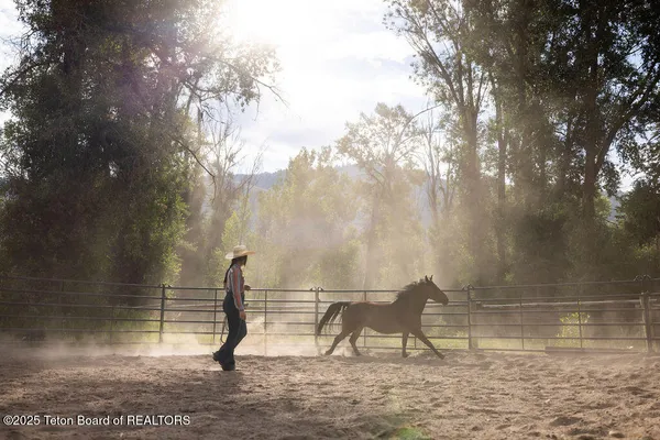 $5,495,000 | 14150 Drake Drive, Jackson, WY 83001