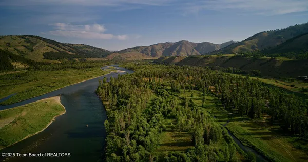 $5,495,000 | 14150 Drake Drive, Jackson, WY 83001