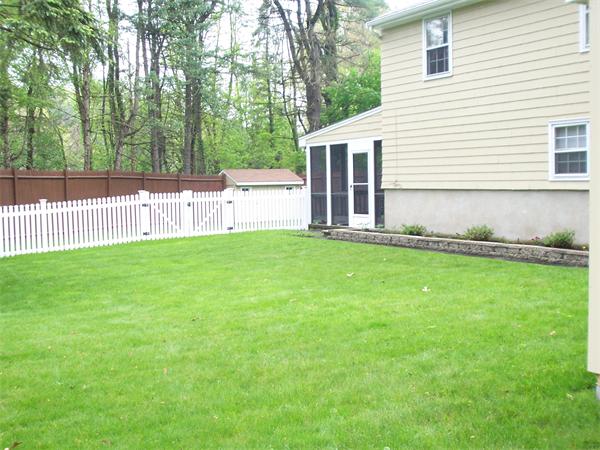 12 Ross Road Lexington, MA 02421 - Photo 25 of 30