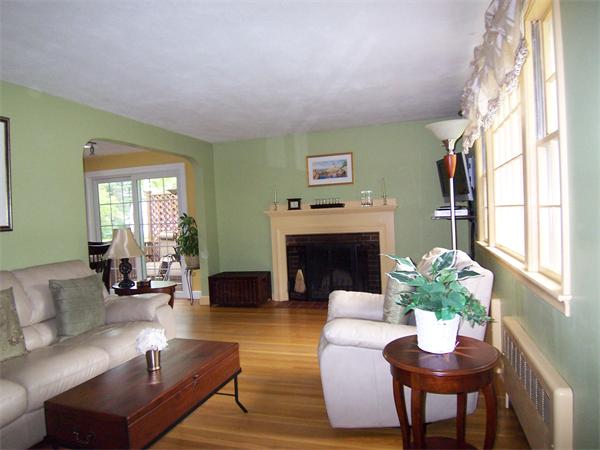 12 Ross Road Lexington, MA 02421 - Photo 7 of 30