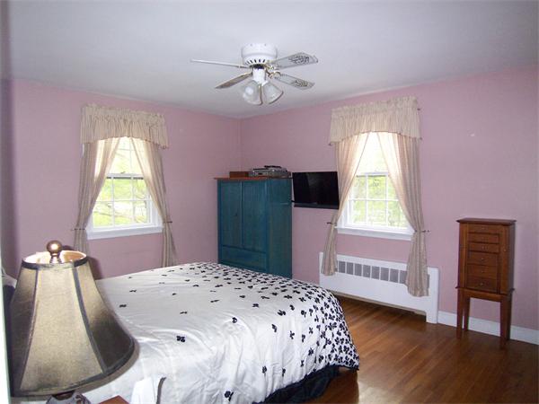 12 Ross Road Lexington, MA 02421 - Photo 10 of 30