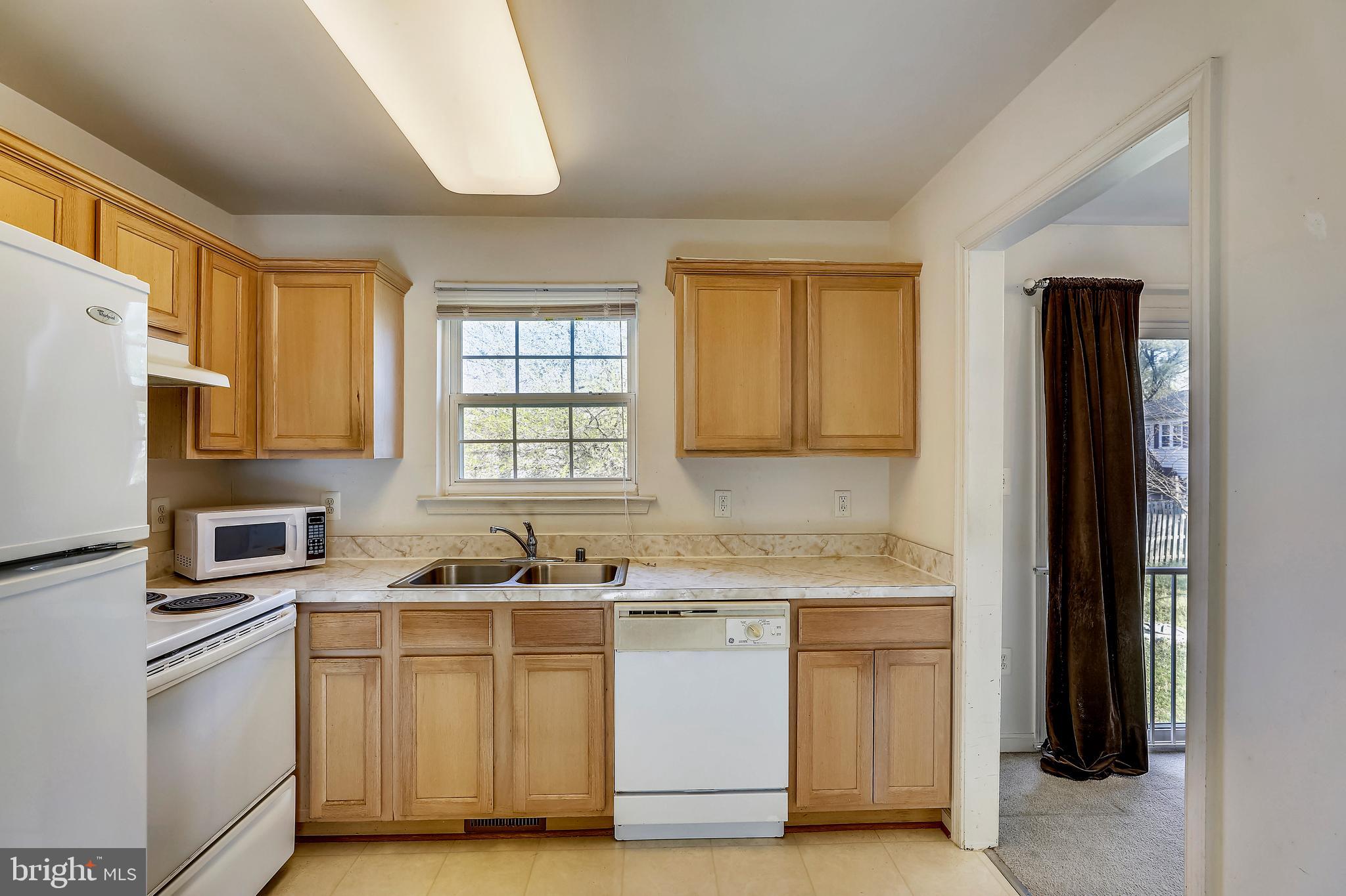 15300 Bond Mill Road Laurel, MD 20707 - Photo 7 of 30 Gallery Image 7