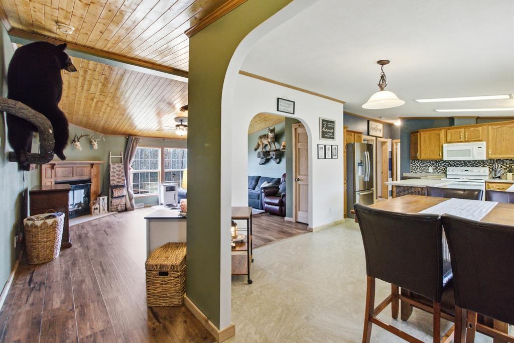 2989 Highway 38 Emlenton, PA 16373 - Photo 13 of 32