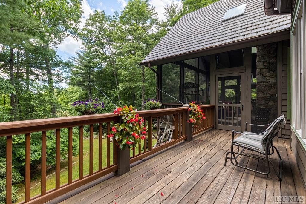 279 Upper Ridge Road Cashiers, NC 28717 - Photo 29 of 35 Gallery Image 29