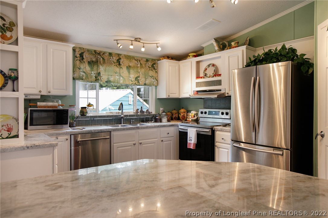 4737 Doc Bennett Road Fayetteville, NC 28306 - Photo 12 of 38 Gallery Image 12
