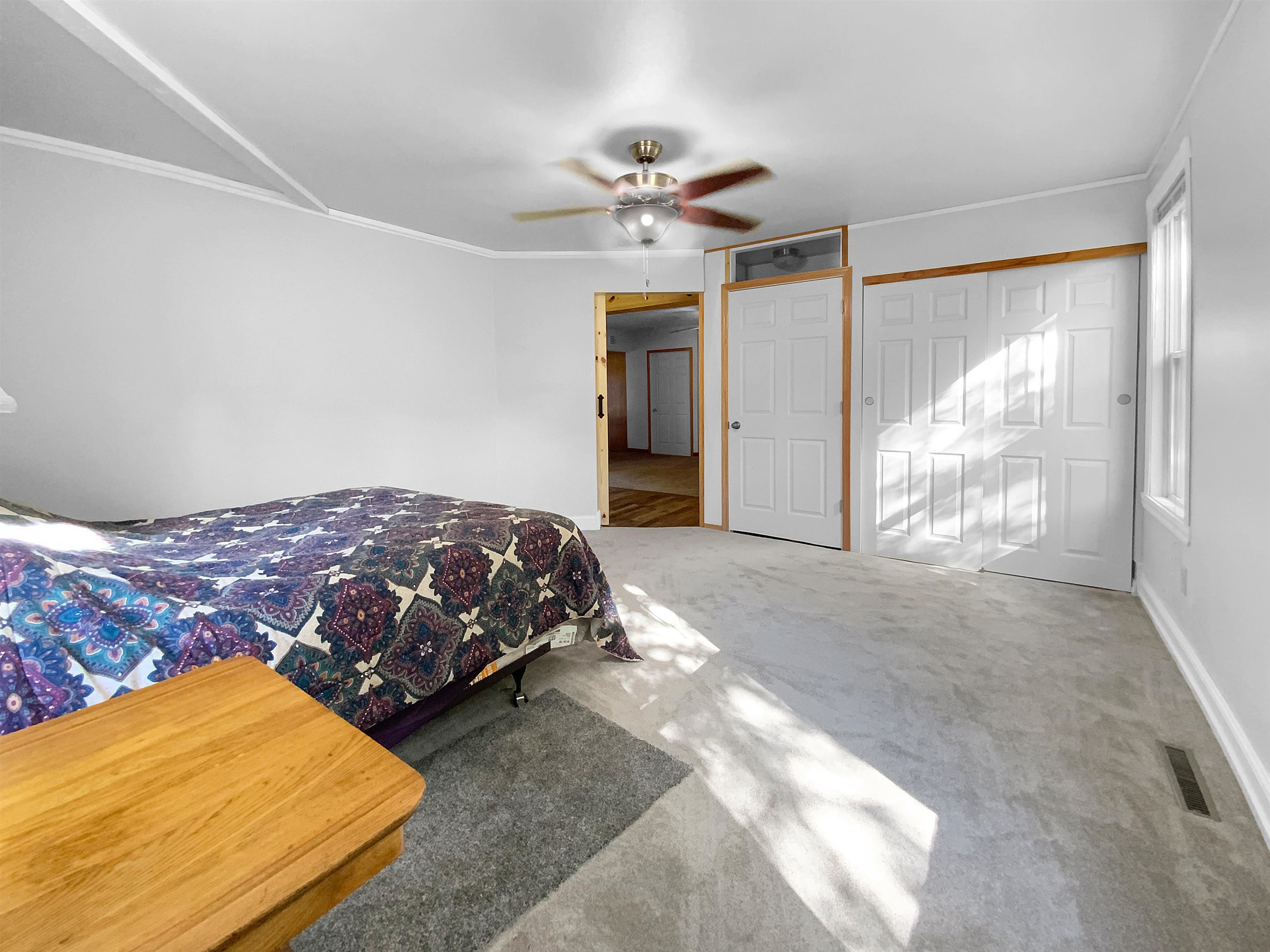 W11160 Apache Road Plainfield, WI 54966 - Photo 13 of 44
