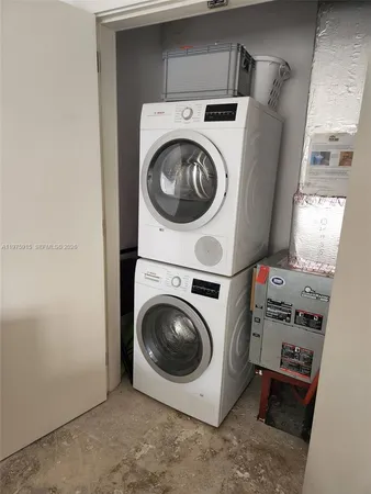 $2,700 | 780 Northeast 69th Street, Unit 1705, Miami, FL 33138